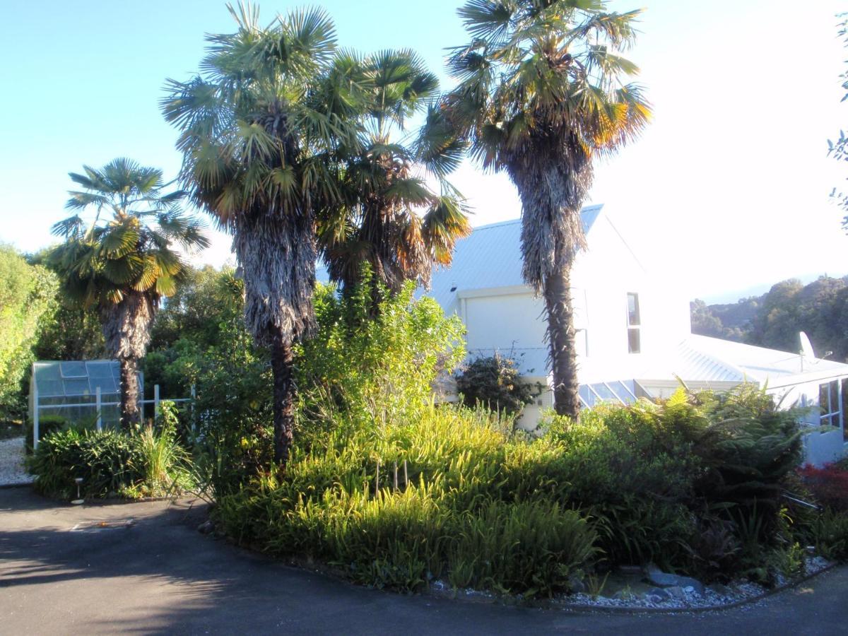 Beach Front:Palms-On-The-Beach.Kaiteriteri. エクステリア 写真