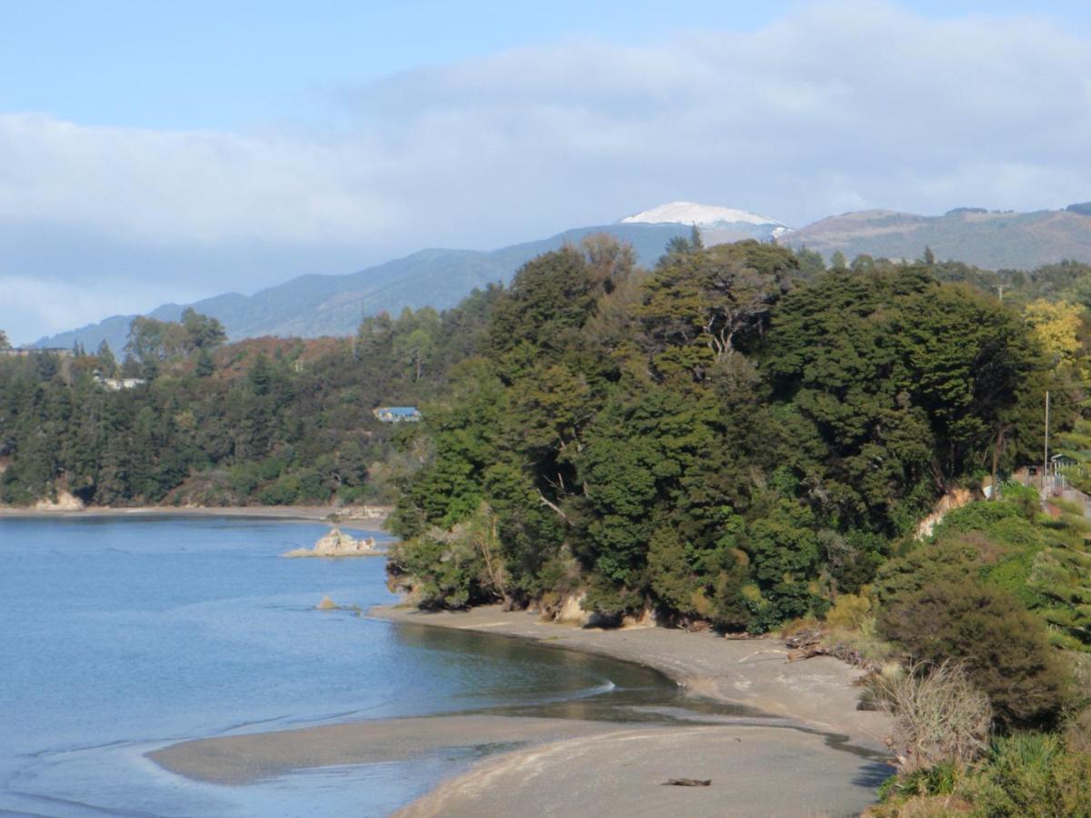 Beach Front:Palms-On-The-Beach.Kaiteriteri. エクステリア 写真