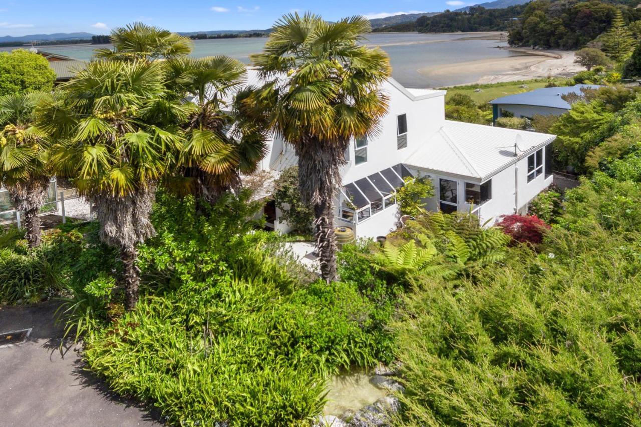 Beach Front:Palms-On-The-Beach.Kaiteriteri. エクステリア 写真